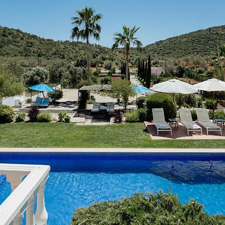 Bed and Breakfast Entrecolinas Paderne  Esterno foto