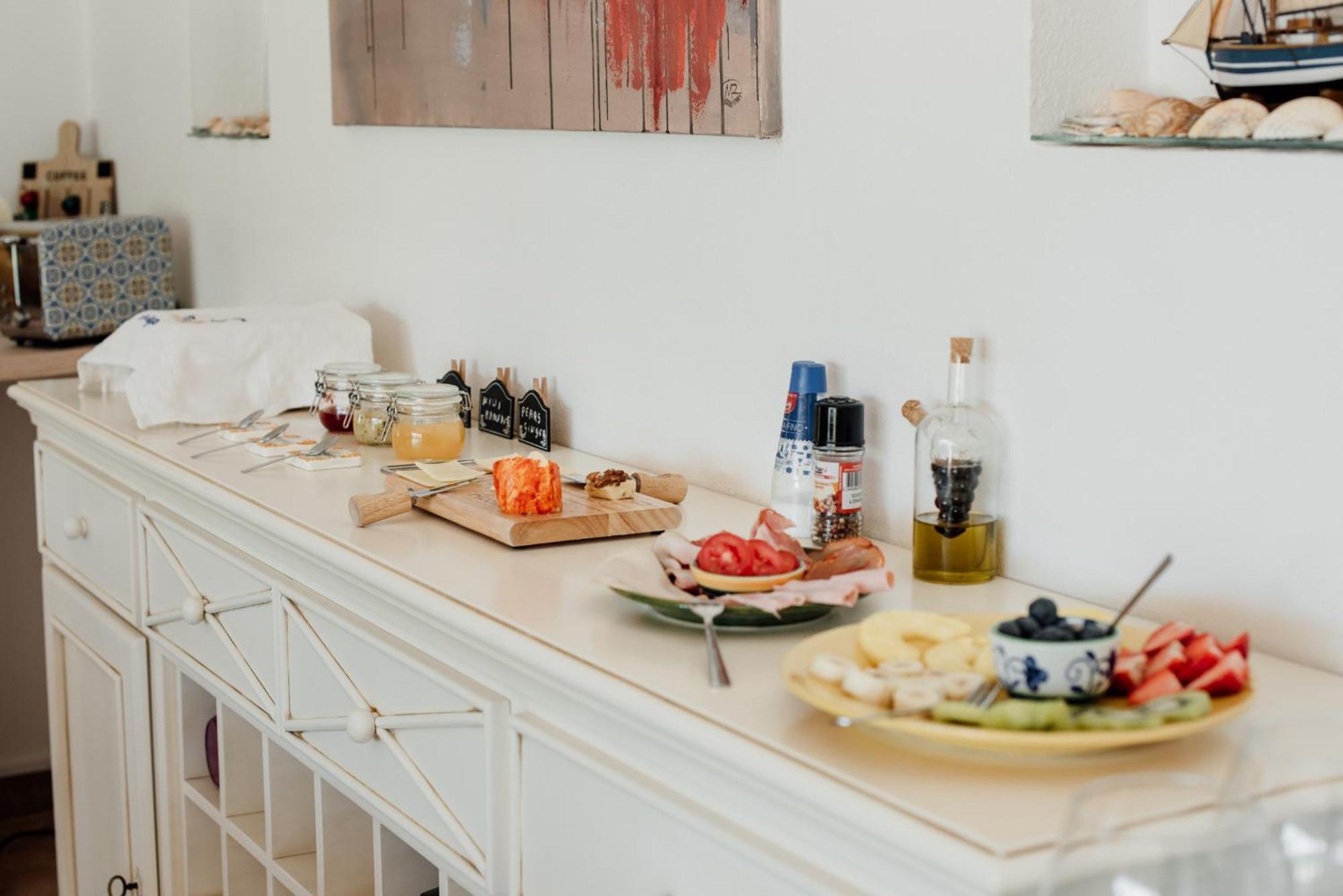 Bed and Breakfast Entrecolinas Paderne  Esterno foto