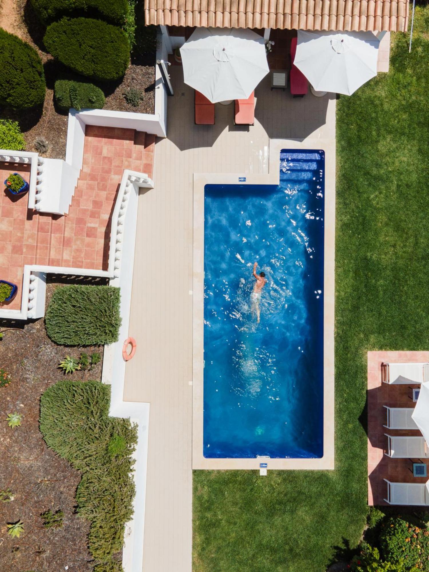 Bed and Breakfast Entrecolinas Paderne  Esterno foto
